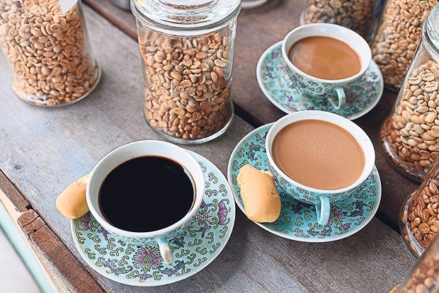 Differences of White Coffee & Kopi-O
